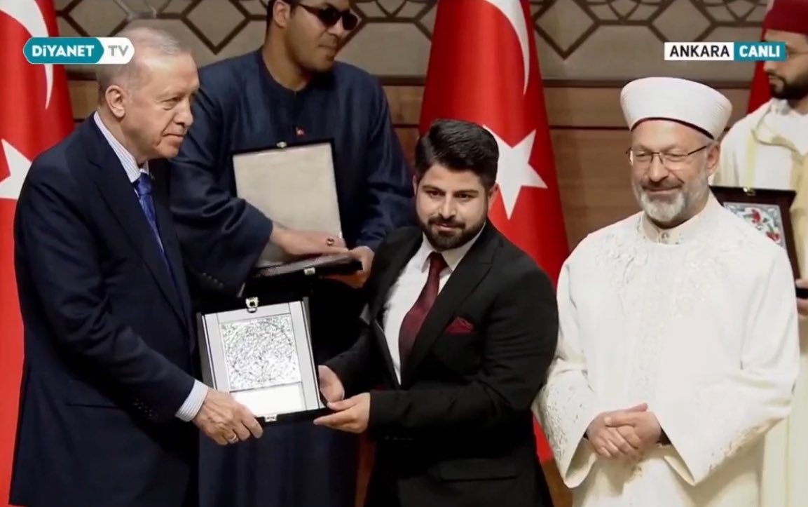 "Kur’an’ın Gönüllere Nüfuz Eden Sesiyle Zirvede"